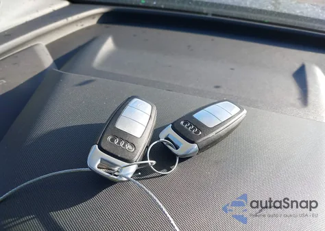 2023 Audi Q4 E-Tron Premium Plus 40 Rwd z USA, uszkodzony, nr VIN WA1BCBFZ1PP024708